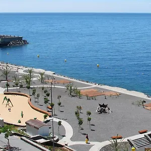 Apartamento Un Lujoso Duplex En En Primera Linea De Playa Y Con Parking Propio, Radazul
